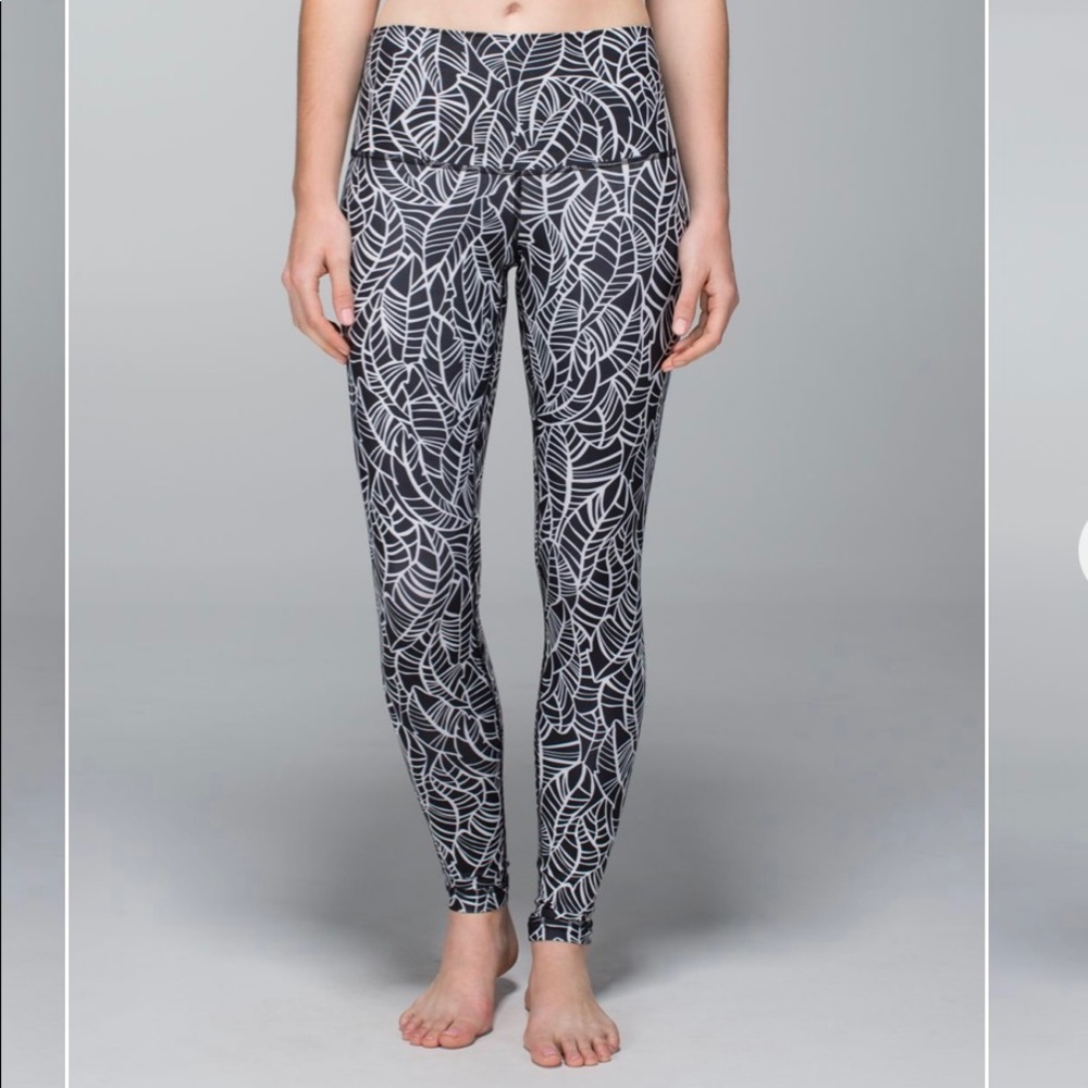 Lululemon Wunder Under Pretty Palm Black Angel